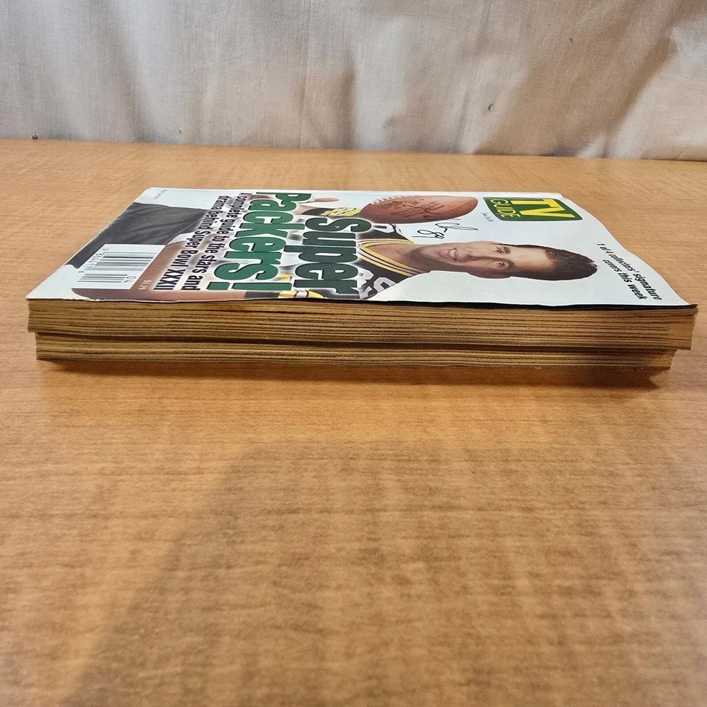 TV‎ Guides Green Bay Wisconsin Packers 1997/1998 Mark Chmura Reggie White